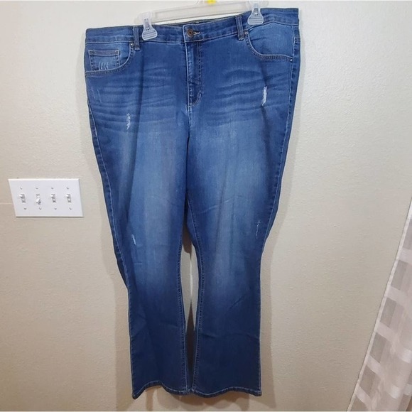 RUFF Hewn distressed Bootcut Medium Wash jeans Plus Size 20 - Picture 1 of 9